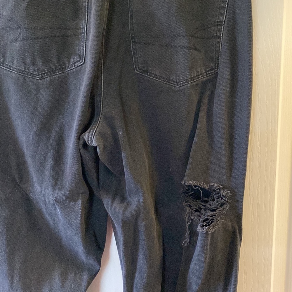 American Eagle distressed jeans - Picture 5 of 7